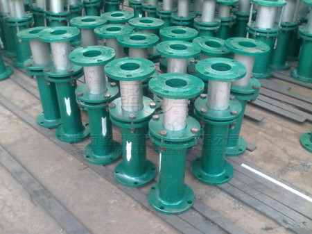 套管伸縮器的優(yōu)點與作用