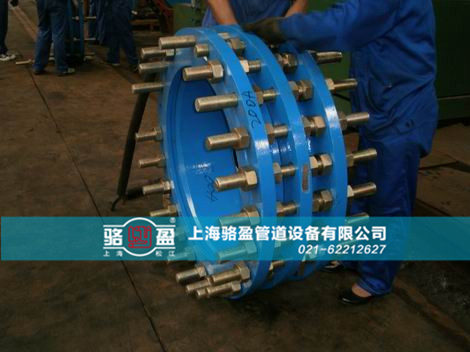 <a href=http://www.vpinh.com target=_blank class=infotextkey>傳力接頭</a>的組裝現(xiàn)場