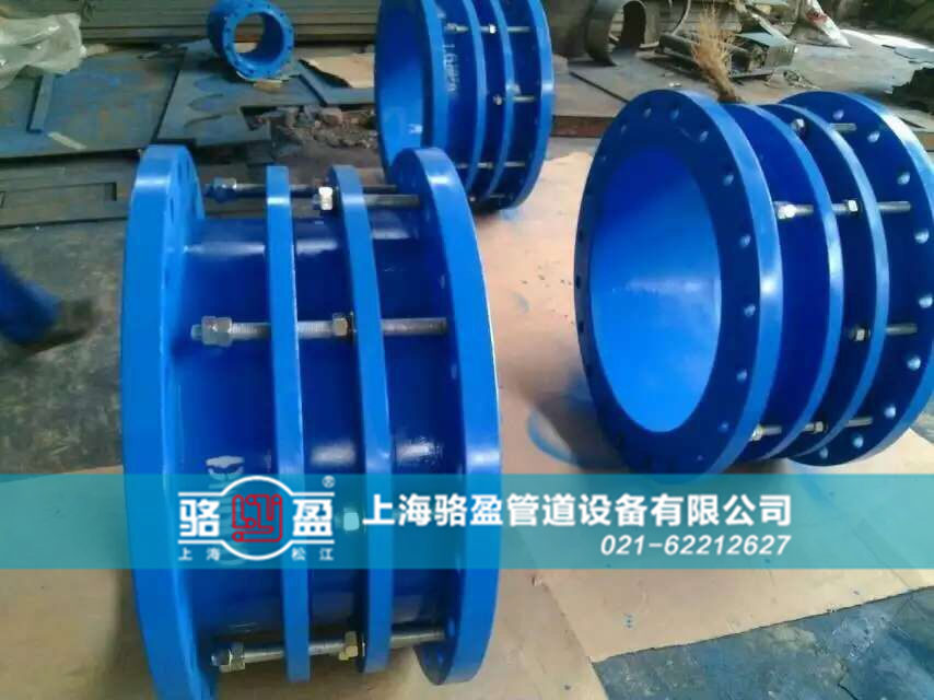 福建省三明市明溪縣單法蘭限位伸縮接頭噴漆環(huán)節(jié)